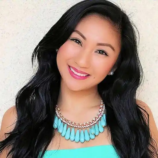 April Athena Net Worth 2022, Bio, Age, Income, Photos, Assets, Dating